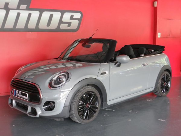 Mini Cooper 1.5 Cabrio Kit JCW Steptronic (163cv)