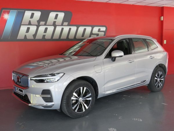 Volvo XC 60 Core 2.0 T6 AWD PHEV Geartronic (350cv)
